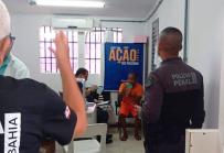 Mutirão de consulta oftalmológica atende internos na Cadeia Pública de Salvador