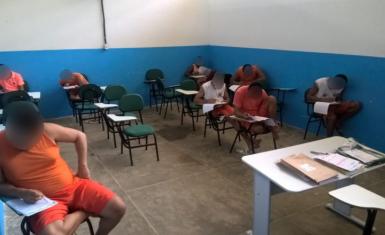 Após bom desempenho no Enem internos do CPI participam do Sisu