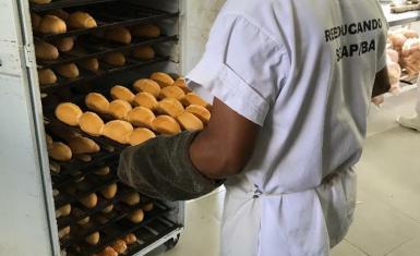 CPVC firma parceria e internos são contratados por padaria