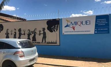 Equipe Psicossocial da CEAPA - Núcleo Barreiras visita instituição parceira