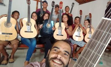 Cumpridores da NEAPA - Paulo Afonso, colaboram com manutenção de projeto musical