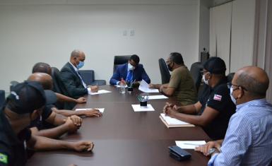 Secretário de Administração Penitenciária e Ressocialização – SEAP recebe os diretores do Sindicato dos Agentes Disciplinar Terceirizados e Prestadores de Serviços e Contratados Temporários e Similares Penitenciários da Bahia – SINDAP