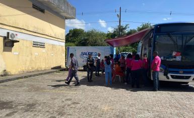 Campanha de Mobilização Outubro Rosa é realizada no Conjunto Penal Feminino, no Complexo da Mata Escura