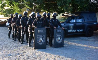 Operação faz varreduras e retira celulares de presídios na Bahia
