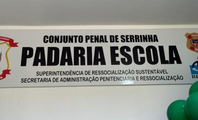 Presídio de Serrinha inaugura padaria-escola