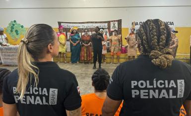 Apresentação de dança abre Oficinas de Artes Negras Conjunto Penal Feminino