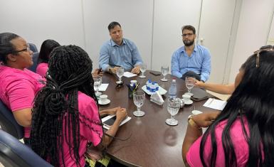 Seap recebe representantes de familiares de custodiados em Salvador