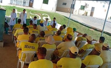Cadeia Pública de Salvador promove Roda de Conversa sobre combate as drogas e o alcoolismo